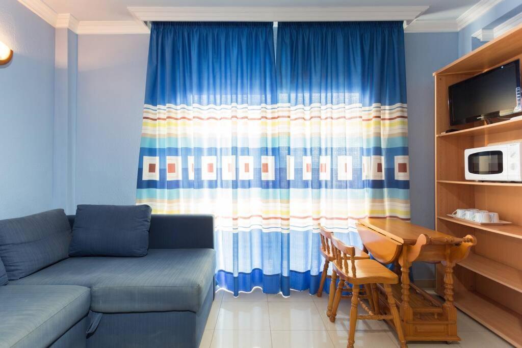 Apartamento Comodo Y Centrico, Los Cristianos 阿罗纳 外观 照片